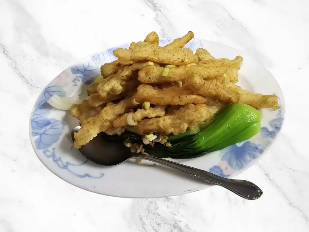 Chop-Asian-Kitchen-Chinese-Restaurant-Spicy-Salt-Crispy-Squid-Santa-Rosa Crispy squid with spicy salt, served with bok choy